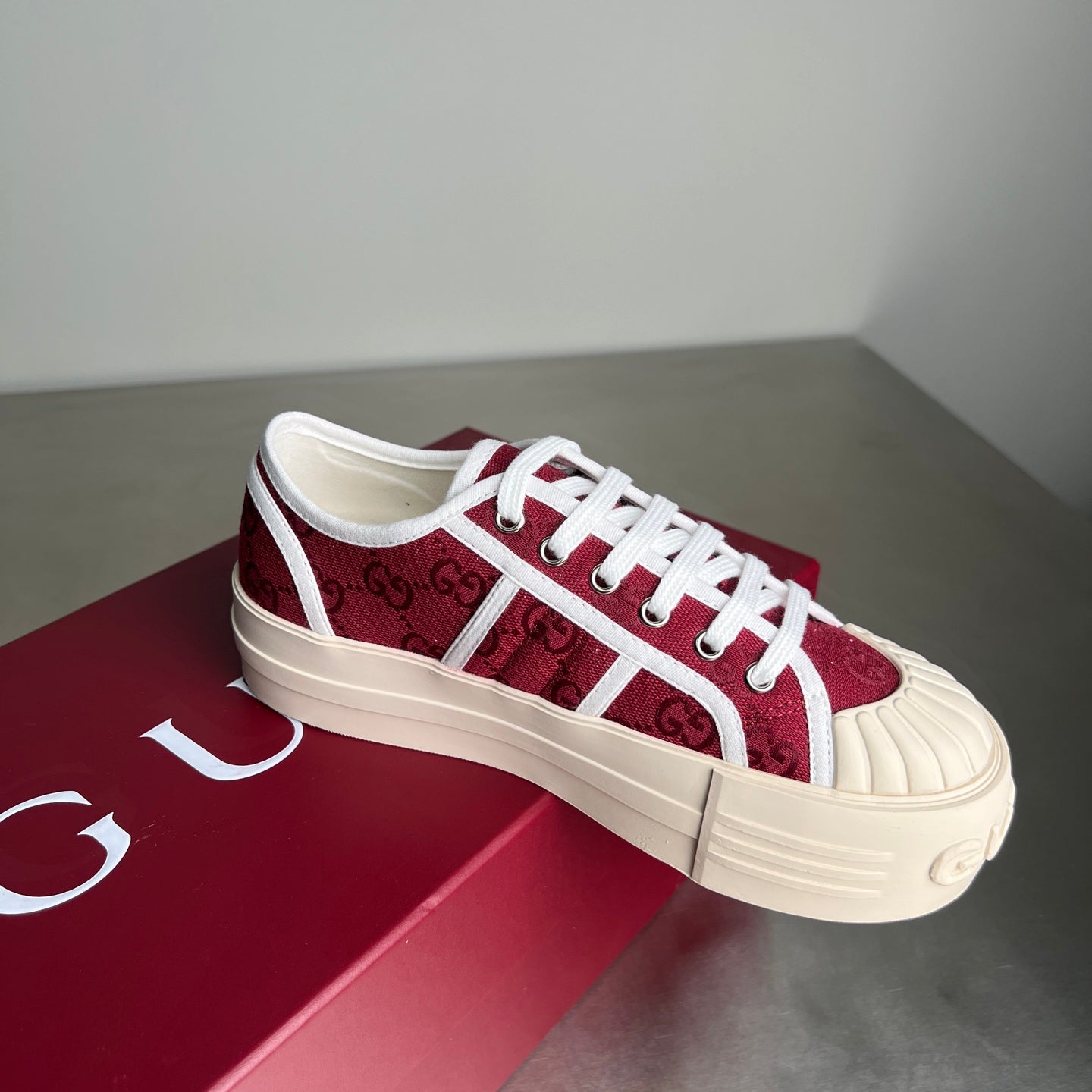 Guccii