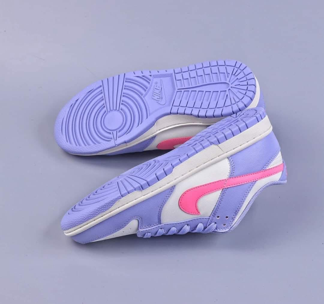 Dunk Sneakers