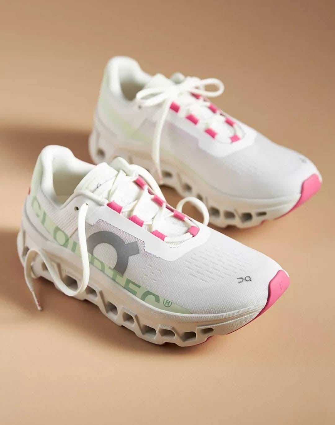Sneakers Clouted